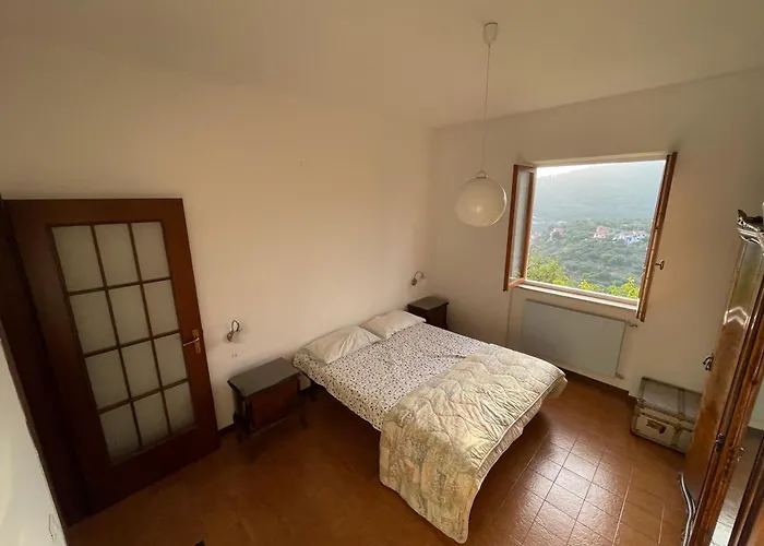 Casa In Campagna: Completo Relax * Albissola Marina